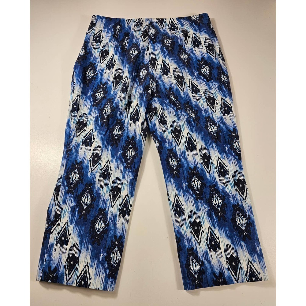 CHICO'S Ultimate Fit Side Zip Crop Ankle Pant
Size 2 (L) ^ - Picture 1 of 6
